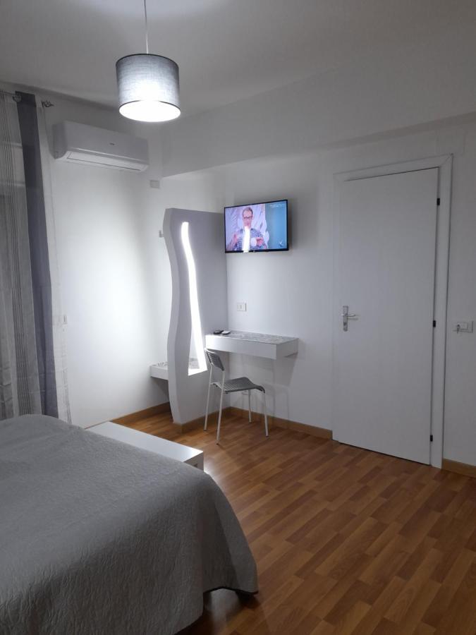 Milazzo: La Porta Delle Eolie Room photo